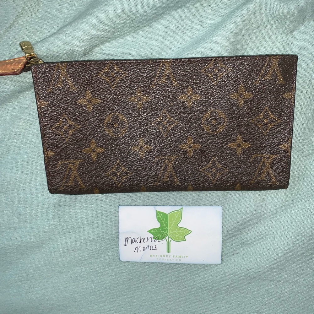 authentic louis vuitton wristlet